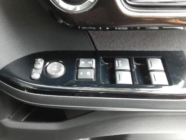 N-BOXカスタム G・Lターボホンダセンシング 新品タイヤ/保証書/ディスプレイオーディオ/ホンダセンシング/両側電動スライドドア/シートヒーター 前席/車線逸脱防止支援システム/シート ハーフレザー/ヘッドランプ LED/ETC ターボ 禁煙車(37枚目)