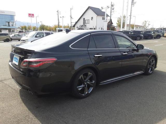 クラウンハイブリッド RSリミテッド サンルーフ/保証書/純正 SDナビ/トヨタセーフティセンス/シートヒーター/パノラミックビューモニター/車線逸脱防止支援システム/シート 合皮/パーキングアシスト 自動操舵 衝突被害軽減システム(3枚目)