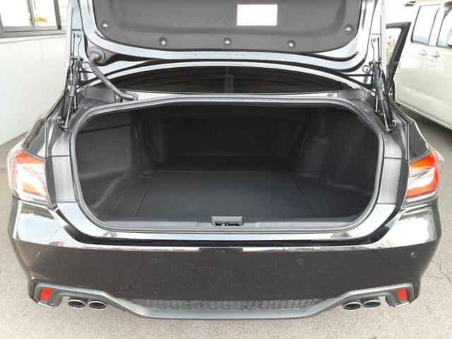 クラウンハイブリッド RSリミテッド サンルーフ/保証書/純正 SDナビ/トヨタセーフティセンス/シートヒーター/パノラミックビューモニター/車線逸脱防止支援システム/シート 合皮/パーキングアシスト 自動操舵 衝突被害軽減システム(20枚目)