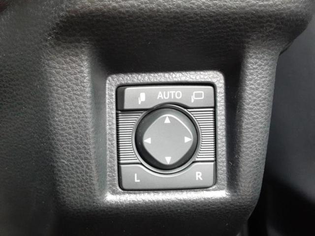 クラウンハイブリッド RSリミテッド サンルーフ/保証書/純正 SDナビ/トヨタセーフティセンス/シートヒーター/パノラミックビューモニター/車線逸脱防止支援システム/シート 合皮/パーキングアシスト 自動操舵 衝突被害軽減システム(31枚目)