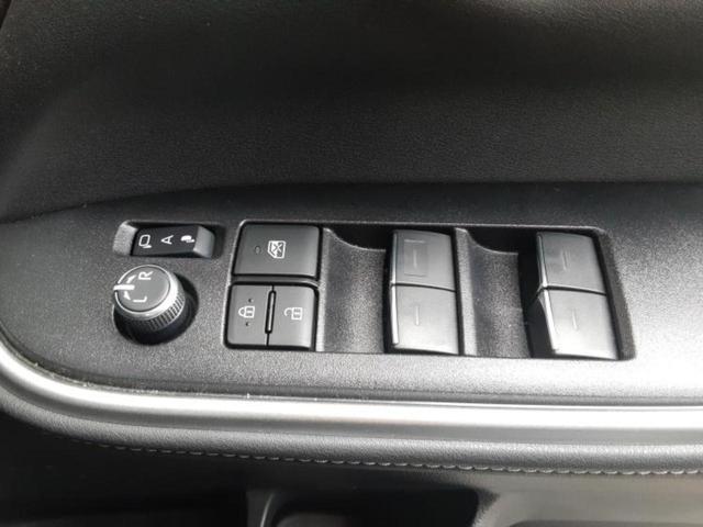 全国に店舗を展開しているのでどこでもお取り寄せが可能です！この車が気になるけど遠方だから・・・と諦める必要はありません！※別途陸送費が必要です。