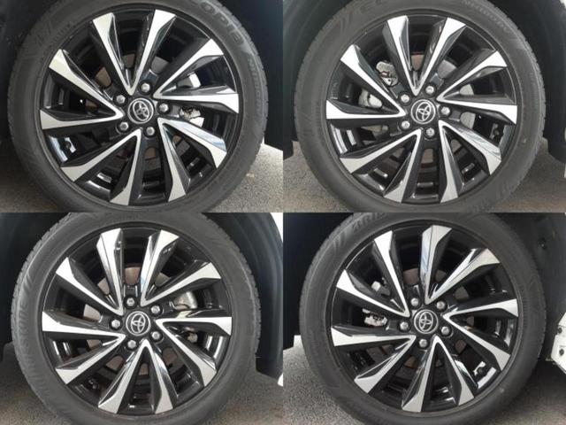 ＷＥＣＡＲＳの展示場では実際に見て、触ってお車をお選びいただけます！知識の豊富な営業スタッフが様々なカーライフをご提案いたします！