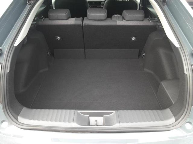 プリウス Ｇ　保証書／ディスプレイオーディオ＋ナビ８インチ／衝突安全装置／シートヒーター／パノラミックビューモニター／車線逸脱防止支援システム／ドライブレコーダー　社外／ヘッドランプ　ＬＥＤ　衝突被害軽減システム（19枚目）