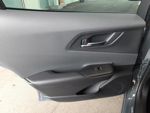 プリウス Ｇ　保証書／ディスプレイオーディオ＋ナビ８インチ／衝突安全装置／シートヒーター／パノラミックビューモニター／車線逸脱防止支援システム／ドライブレコーダー　社外／ヘッドランプ　ＬＥＤ　衝突被害軽減システム（24枚目）