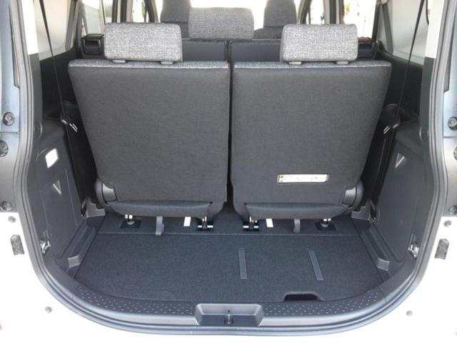 シエンタ Ｚ　新品タイヤ／保証書／ディスプレイオーディオ＋ナビ１０インチ／トヨタセーフティセンス／両側電動スライドドア／パノラミックビューモニター／車線逸脱防止支援システム／ヘッドランプ　ＬＥＤ　全周囲カメラ（19枚目）