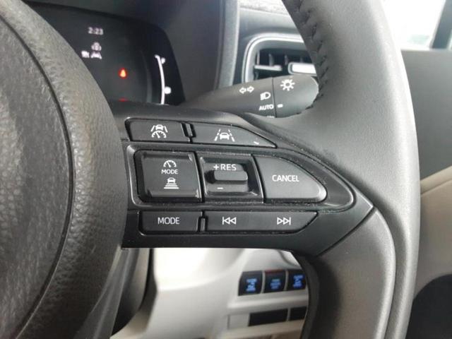 シエンタ Ｚ　新品タイヤ／保証書／ディスプレイオーディオ＋ナビ１０インチ／トヨタセーフティセンス／両側電動スライドドア／パノラミックビューモニター／車線逸脱防止支援システム／ヘッドランプ　ＬＥＤ　全周囲カメラ（26枚目）