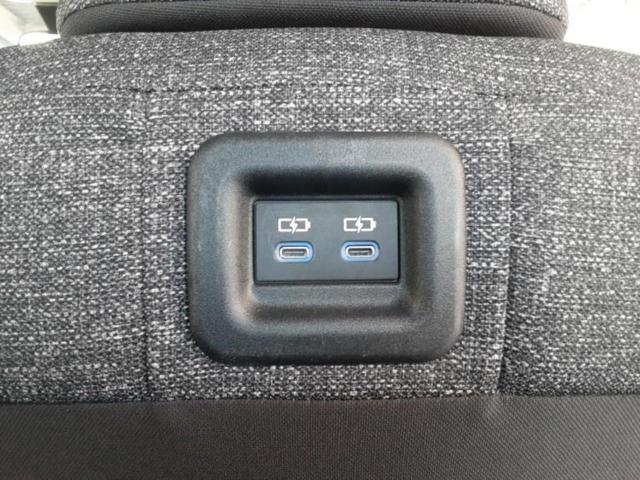 シエンタ Ｚ　新品タイヤ／保証書／ディスプレイオーディオ＋ナビ１０インチ／トヨタセーフティセンス／両側電動スライドドア／パノラミックビューモニター／車線逸脱防止支援システム／ヘッドランプ　ＬＥＤ　全周囲カメラ（41枚目）