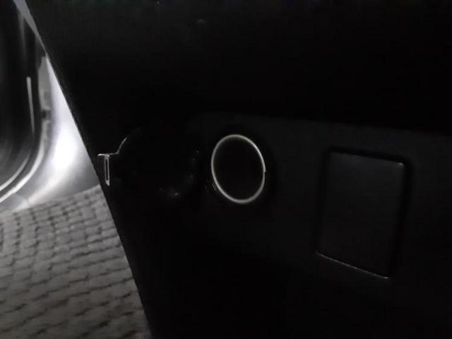 ヴォクシー ＺＳキラメキ　新品タイヤ／保証書／社外　ＳＤナビ／衝突安全装置／両側電動スライドドア／車線逸脱防止支援システム／ドライブレコーダー　社外／ヘッドランプ　ＬＥＤ／Ｂｌｕｅｔｏｏｔｈ接続／ＥＴＣ／ＥＢＤ付ＡＢＳ（30枚目）