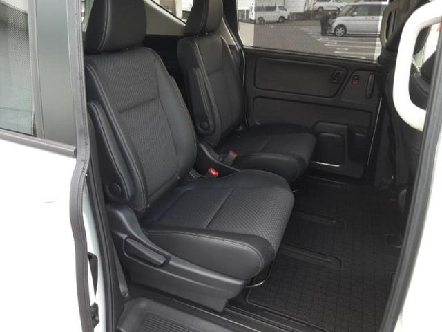 フリード Ｇ　新品タイヤ／保証書／純正　９インチ　メモリーナビ／ホンダセンシング／両側電動スライドドア／シートヒーター　前席／車線逸脱防止支援システム／シート　ハーフレザー／ドライブレコーダー　純正　バックカメラ（5枚目）