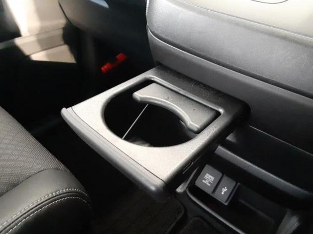 フリード Ｇ　新品タイヤ／保証書／純正　９インチ　メモリーナビ／ホンダセンシング／両側電動スライドドア／シートヒーター　前席／車線逸脱防止支援システム／シート　ハーフレザー／ドライブレコーダー　純正　バックカメラ（16枚目）