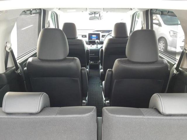 フリード Ｇ　新品タイヤ／保証書／純正　９インチ　メモリーナビ／ホンダセンシング／両側電動スライドドア／シートヒーター　前席／車線逸脱防止支援システム／シート　ハーフレザー／ドライブレコーダー　純正　バックカメラ（19枚目）