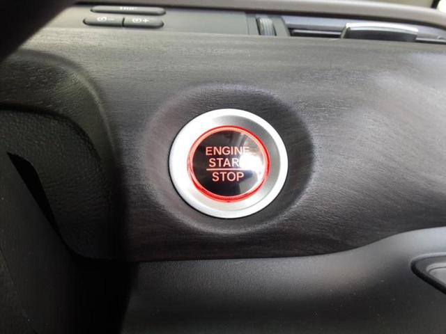 フリード Ｇ　新品タイヤ／保証書／純正　９インチ　メモリーナビ／ホンダセンシング／両側電動スライドドア／シートヒーター　前席／車線逸脱防止支援システム／シート　ハーフレザー／ドライブレコーダー　純正　バックカメラ（32枚目）