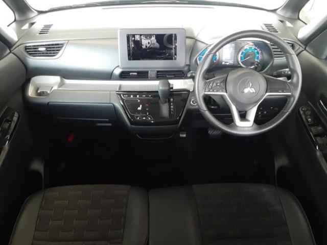 デリカミニ Ｇ　新品タイヤ／保証書／衝突安全装置／電動スライドドア／シートヒーター　前席／横滑り防止装置／アイドリングストップ／バックモニター／禁煙車／エアバッグ　運転席／エアバッグ　助手席／パワーウインドウ（8枚目）