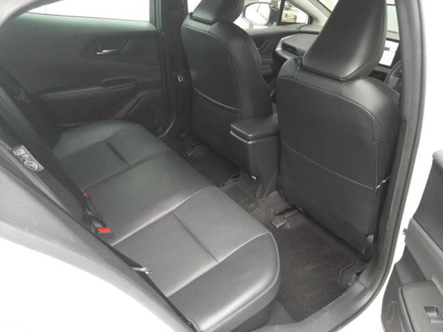 プリウス Z 新品タイヤ/サンルーフ/モデリスタエアロ/保証書/ディスプレイオーディオ+ナビ/デジタルインナーミラー/トヨタセーフティセンス/エアーシート 前席/全方位モニター/車線逸脱防止支援システム フルエアロ(5枚目)