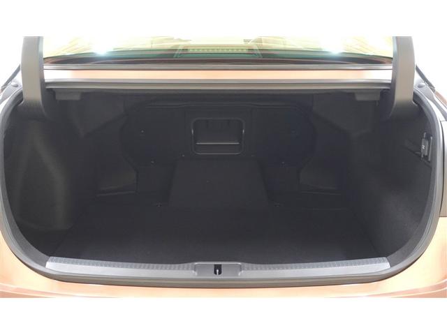 クラウンクロスオーバー Gレザーパッケージ 革シート 4WD バックカメラ 衝突被害軽減システム ETC ドラレコ LEDヘッドランプ 記録簿(11枚目)