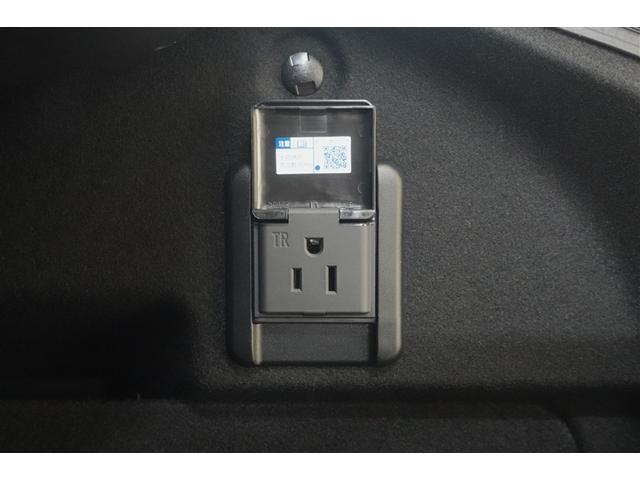 クラウンクロスオーバー Gレザーパッケージ 革シート 4WD バックカメラ 衝突被害軽減システム ETC ドラレコ LEDヘッドランプ 記録簿(13枚目)