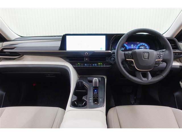 クラウンクロスオーバー Gレザーパッケージ 革シート 4WD バックカメラ 衝突被害軽減システム ETC ドラレコ LEDヘッドランプ 記録簿(15枚目)