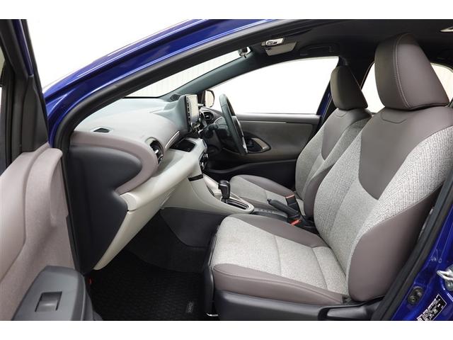 ヤリス ハイブリッドＺ　フルセグ　メモリーナビ　ＤＶＤ再生　バックカメラ　衝突被害軽減システム　ＥＴＣ　ドラレコ　ＬＥＤヘッドランプ　記録簿（8枚目）