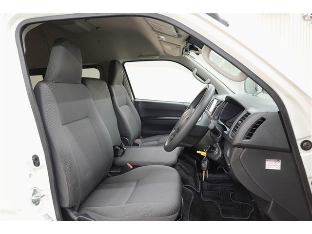 ハイエースバン DXウェルBタイプマドナシ 福祉車両 ワンセグ メモリーナビ バックカメラ 衝突被害軽減システム ドラレコ 乗車定員10人 3列シート(8枚目)