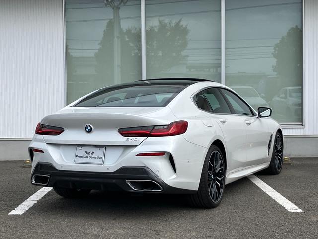 8シリーズ 840i グランクーペ エクスクルーシブ Mスポーツ エクステンドレザーメリノタルトゥーフォ/ブラック 2年間走行距離無制限保証(5枚目)