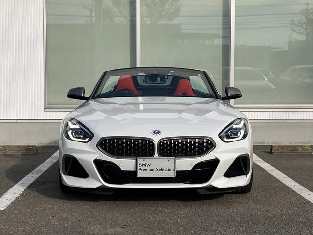 Z4 M40i マグマレッドレザー ハーマンカードンサラウンドシステム ワイヤレスチャージ非装備 デジタルキー非装備 弊社販売下取りワンオーナー車両 2年間走行距離無制限保証(8枚目)