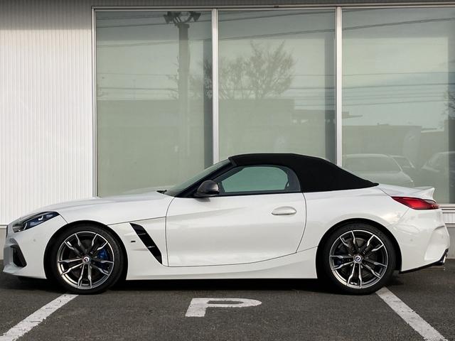 Z4 M40i マグマレッドレザー ハーマンカードンサラウンドシステム ワイヤレスチャージ非装備 デジタルキー非装備 弊社販売下取りワンオーナー車両 2年間走行距離無制限保証(10枚目)