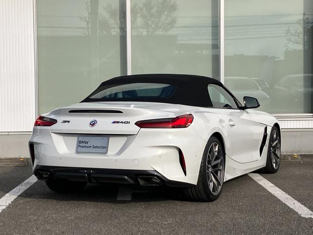 Z4 M40i マグマレッドレザー ハーマンカードンサラウンドシステム ワイヤレスチャージ非装備 デジタルキー非装備 弊社販売下取りワンオーナー車両 2年間走行距離無制限保証(13枚目)