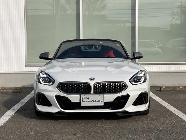 Z4 M40i マグマレッドレザー ハーマンカードンサラウンドシステム ワイヤレスチャージ非装備 デジタルキー非装備 弊社販売下取りワンオーナー車両 2年間走行距離無制限保証(16枚目)