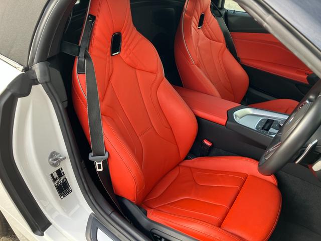 Z4 M40i マグマレッドレザー ハーマンカードンサラウンドシステム ワイヤレスチャージ非装備 デジタルキー非装備 弊社販売下取りワンオーナー車両 2年間走行距離無制限保証(35枚目)