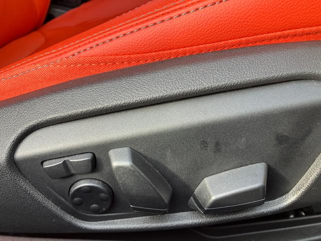 Z4 M40i マグマレッドレザー ハーマンカードンサラウンドシステム ワイヤレスチャージ非装備 デジタルキー非装備 弊社販売下取りワンオーナー車両 2年間走行距離無制限保証(36枚目)