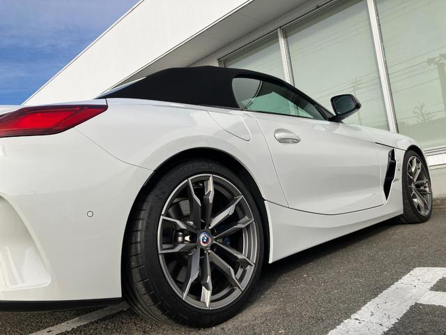Z4 M40i マグマレッドレザー ハーマンカードンサラウンドシステム ワイヤレスチャージ非装備 デジタルキー非装備 弊社販売下取りワンオーナー車両 2年間走行距離無制限保証(47枚目)