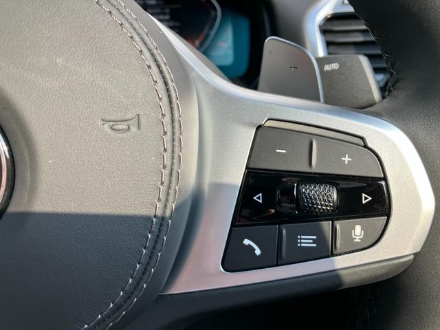 ８シリーズ ８４０ｉ　グランクーペ　Ｍスポーツ　Ｍテクニックスポーツパッケージ　インディビデュアルエクステンドレザーメリノ（タルトゥーフォ／ブラック）　弊社販売下取りワンオーナー車両　２年間走行距離無制限保証（13枚目）