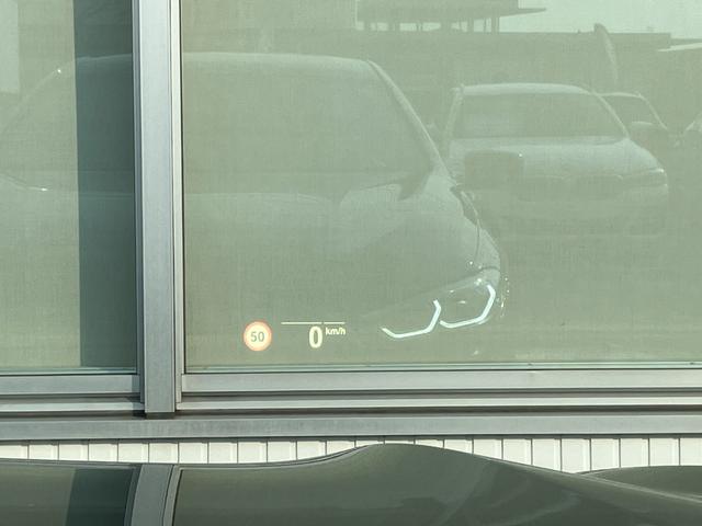 ８シリーズ ８４０ｉ　グランクーペ　Ｍスポーツ　Ｍテクニックスポーツパッケージ　インディビデュアルエクステンドレザーメリノ（タルトゥーフォ／ブラック）　弊社販売下取りワンオーナー車両　２年間走行距離無制限保証（26枚目）