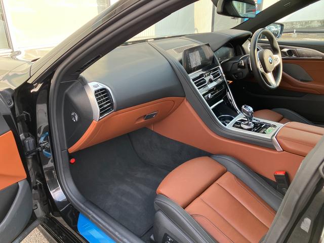 ８シリーズ ８４０ｉ　グランクーペ　Ｍスポーツ　Ｍテクニックスポーツパッケージ　インディビデュアルエクステンドレザーメリノ（タルトゥーフォ／ブラック）　弊社販売下取りワンオーナー車両　２年間走行距離無制限保証（34枚目）