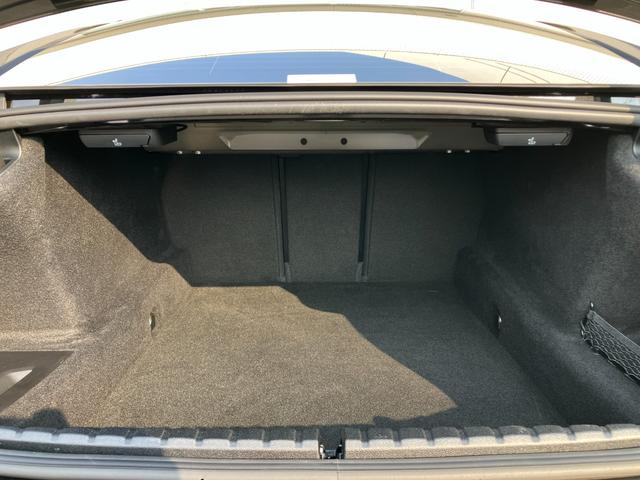 ８シリーズ ８４０ｉ　グランクーペ　Ｍスポーツ　Ｍテクニックスポーツパッケージ　インディビデュアルエクステンドレザーメリノ（タルトゥーフォ／ブラック）　弊社販売下取りワンオーナー車両　２年間走行距離無制限保証（42枚目）