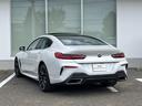 2年間走行距離無制限保証、安心もBMWクオリティ。BMWを熟知したメカニックによる360度チェックの納車前点検。交換基準に達した部品があれば、BMW純正部品だけを使用し整備した後にお引渡しします。