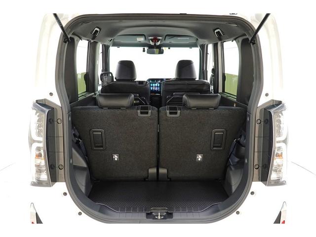 ゆとりのあるラゲッジルーム♪