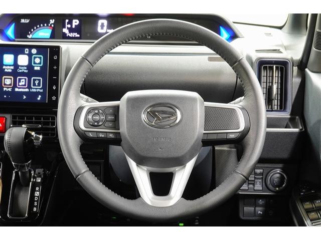 握りやすい本革ステアリング♪