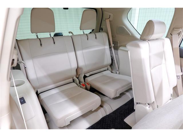 ランドクルーザープラド ＴＸ　Ｌパッケージ　マットブラックエディション　革シート　サンルーフ　４ＷＤ　フルセグ　メモリーナビ　バックカメラ　衝突被害軽減システム　ＥＴＣ　ドラレコ　ＬＥＤヘッドランプ　乗車定員７人　３列シート　記録簿（11枚目）