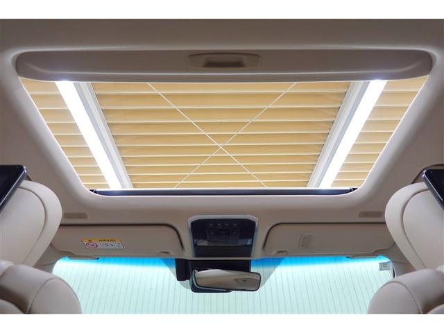 ランドクルーザー ＺＸ　革シート　４ＷＤ　フルセグ　メモリーナビ　ＤＶＤ再生　後席モニター　バックカメラ　衝突被害軽減システム　乗車定員７人　３列シート　ワンオーナー　記録簿　アイドリングストップ（5枚目）