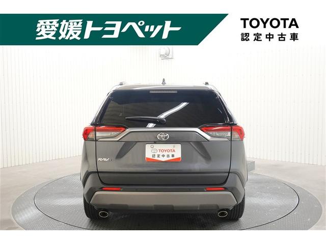 スタイリッシュなリヤテールライト♪