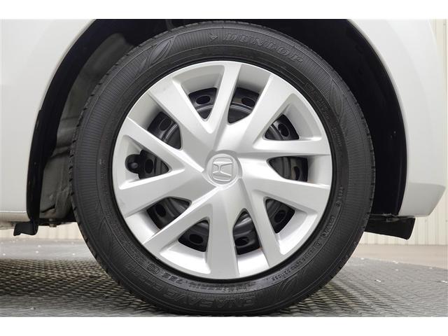 スタイリッシュな純正ホイールキャップで毎日のお出かけが楽しくなりますね！