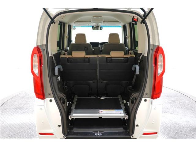 ゆとりのあるラゲッジルーム♪