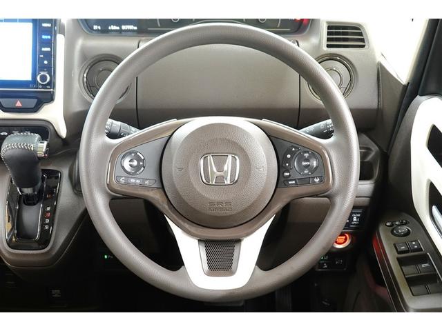 ウレタンステアリング＆高速走行に便利なアダプティブクルーズコントロール♪