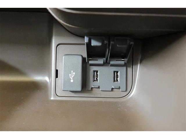 スマホの充電に便利な前席ＵＳＢソケット（ＴｙｐｅＡ）♪