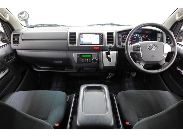 シンプルで使い勝手の良いインテリア♪