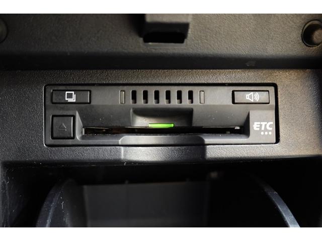 高速道路の料金所をスムーズに通過できるＥＴＣ車載器♪※別途セットアップ料金を申し受けます。