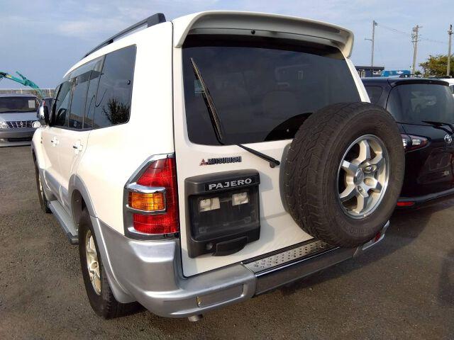 パジェロ ロング　エクシード　ディーゼルＴＢ　４ＷＤ（2枚目）
