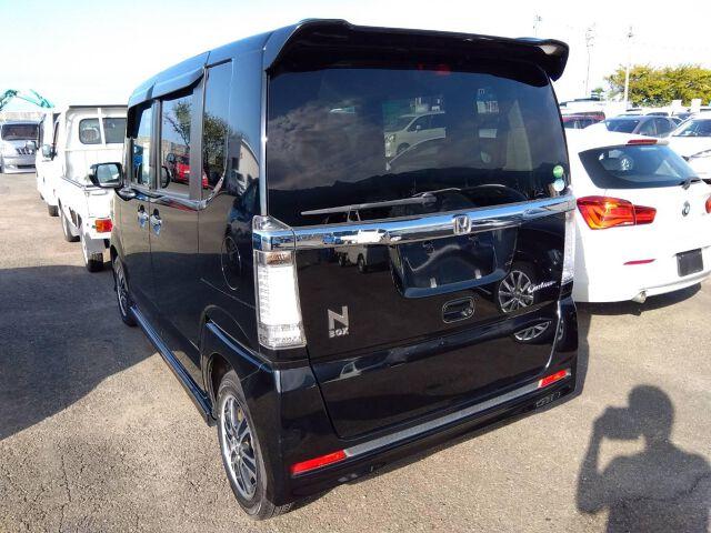 Ｎ－ＢＯＸカスタム Ｇ特別仕様車ＳＳパッケージ（2枚目）
