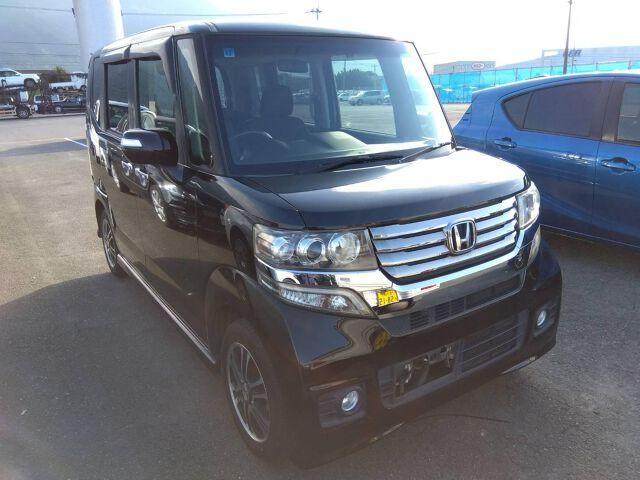 Ｎ－ＢＯＸカスタム Ｇ特別仕様車ＳＳパッケージ（4枚目）